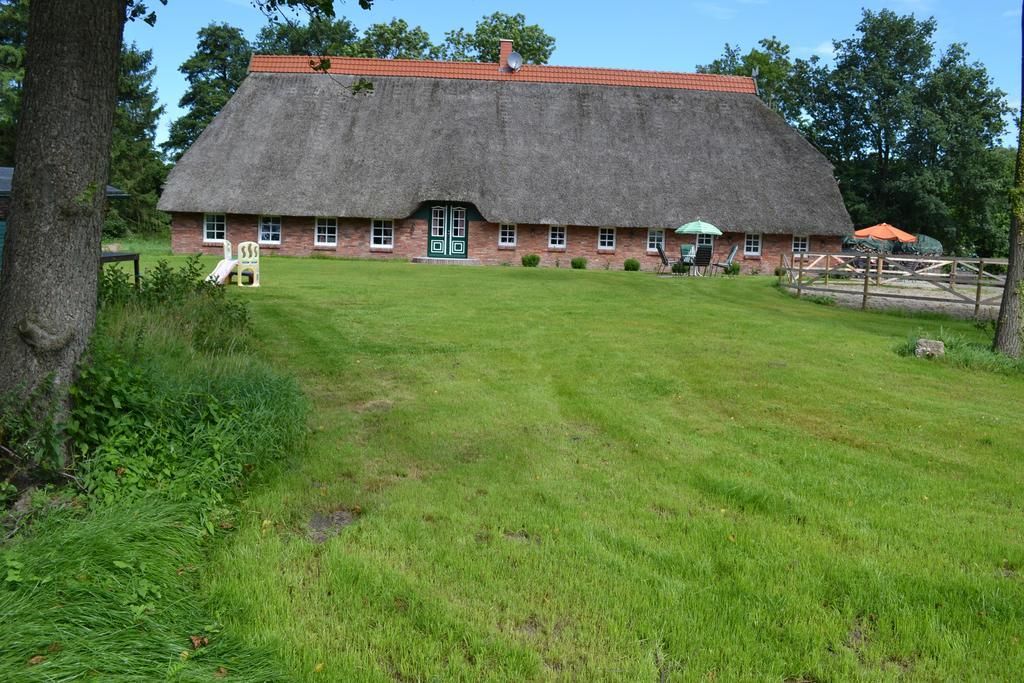 Ferienwohnung Suderfeld Браке Екстериор снимка